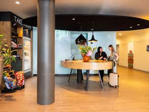 Hotel Ibis Amsterdam Centre Stopera photo 1