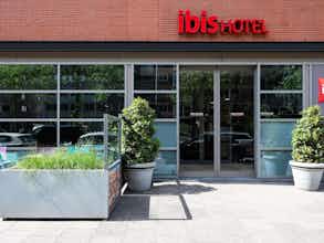 Hotel Ibis Amsterdam Centre Stopera photo 4