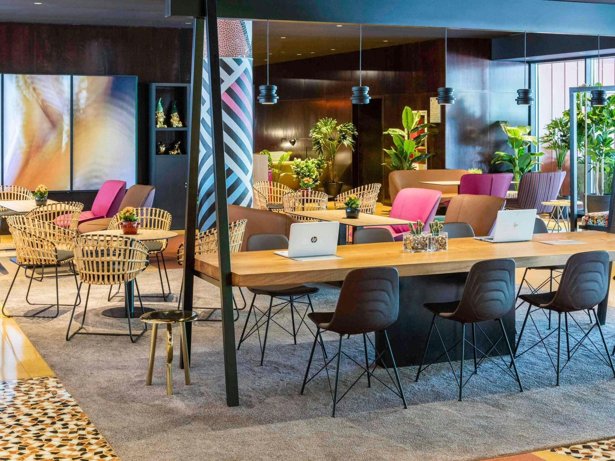 Hotel Novotel Barcelona Cornella photo 4