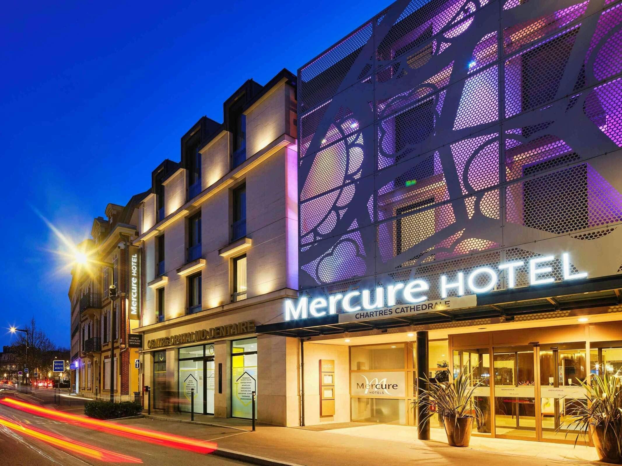 Hotel Hôtel Mercure Chartres Centre Cathédrale photo 2