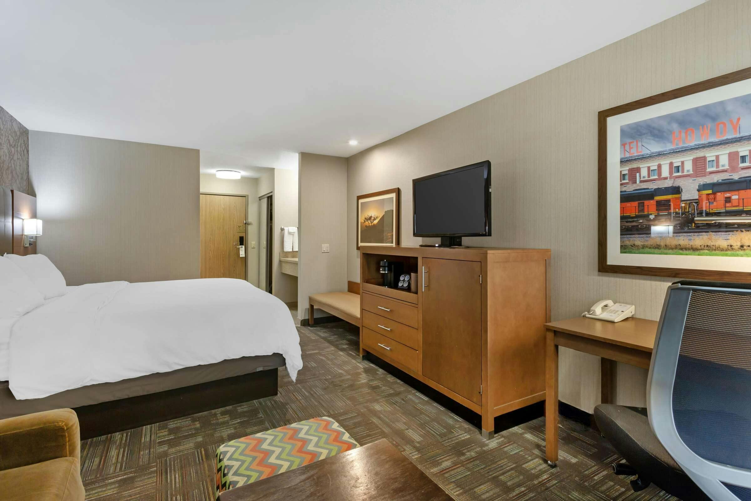 Hotel Best Western Plus Cottontree Inn photo 3