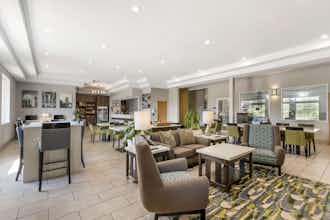 Hotel Best Western Plus Des Moines West Inn & Suites photo 1