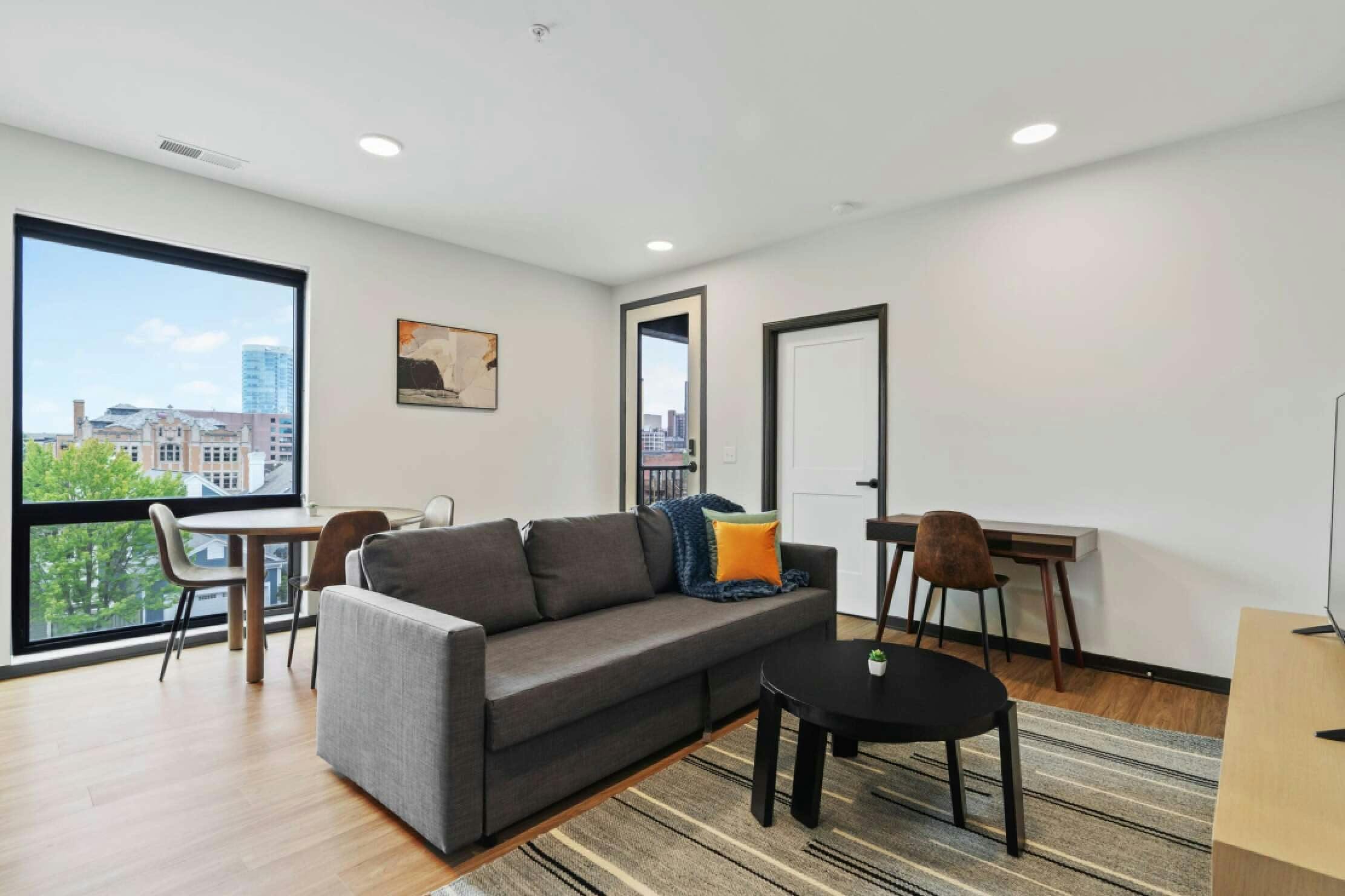 Hotel CozySuites at Block20 photo 2