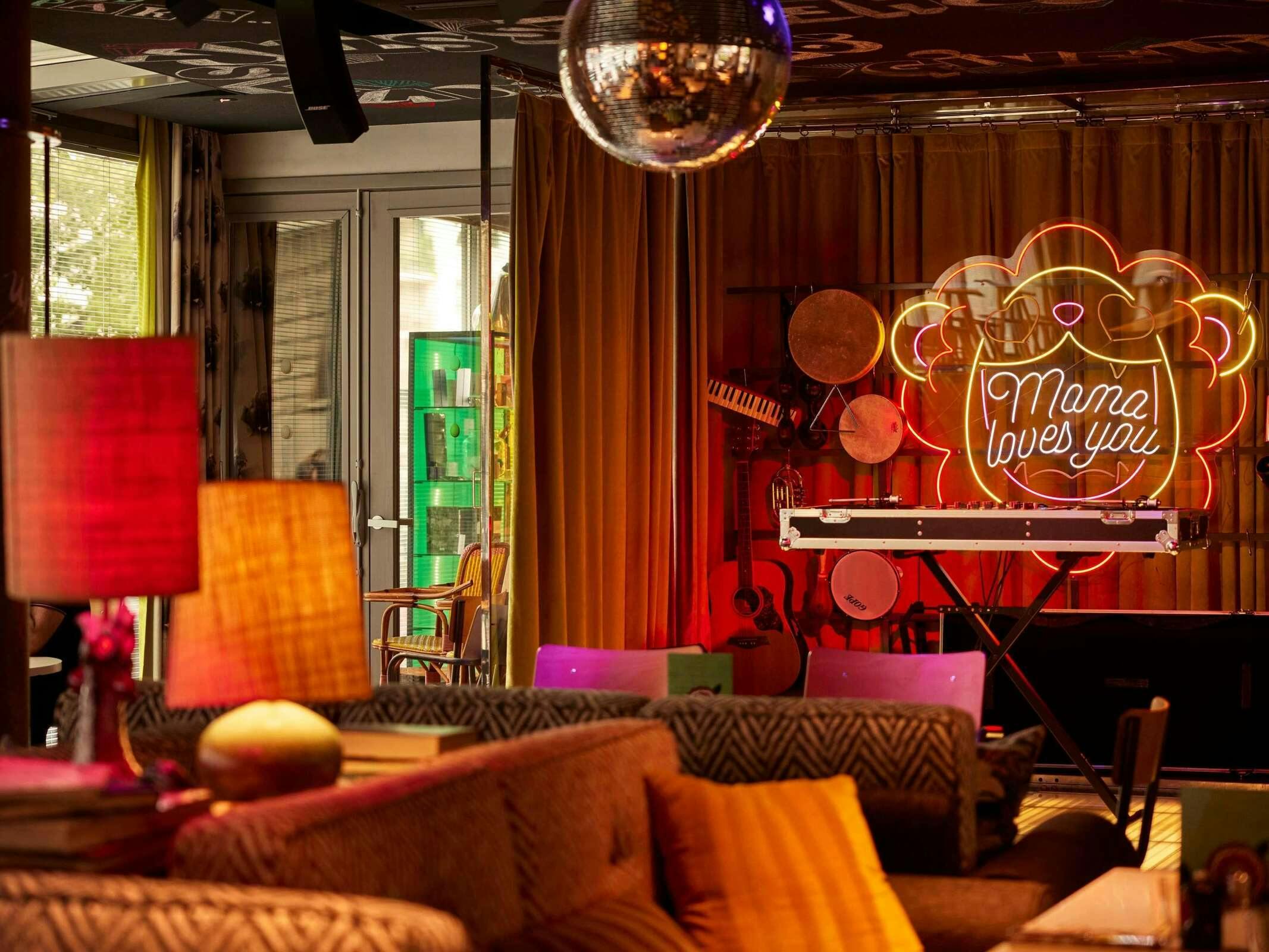 Hotel Mama Shelter Lyon photo 3