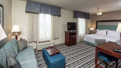 Hotel Homewood Suites by Hilton Portland photo 2