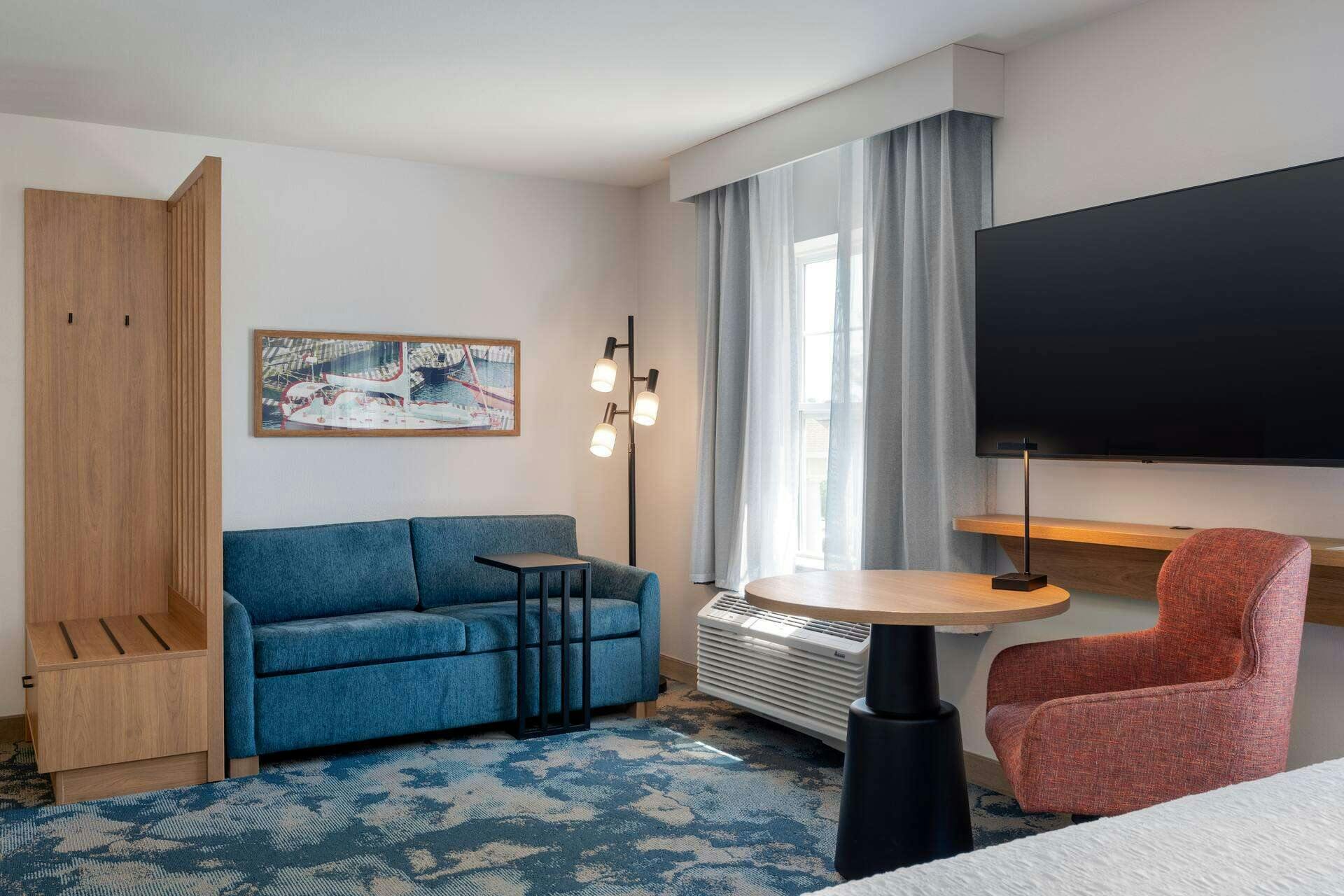 Hotel Hampton Inn & Suites by Hilton Rockland photo 2