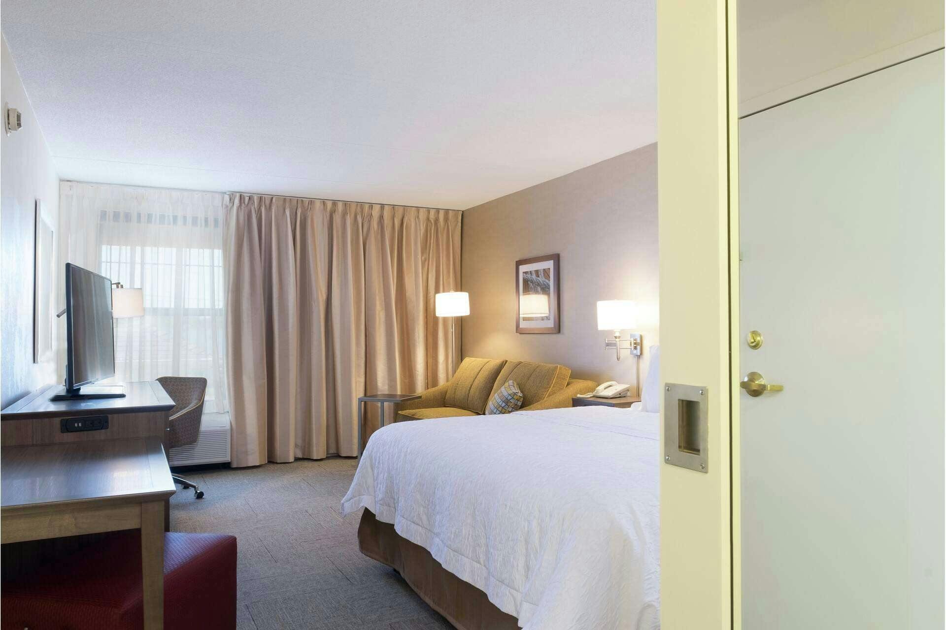 Hotel Hampton Inn by Hilton Waterville photo 3