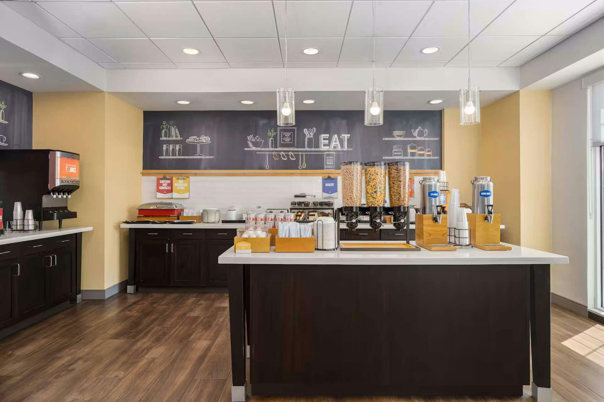 Hampton Inn by Hilton Pawtucket
