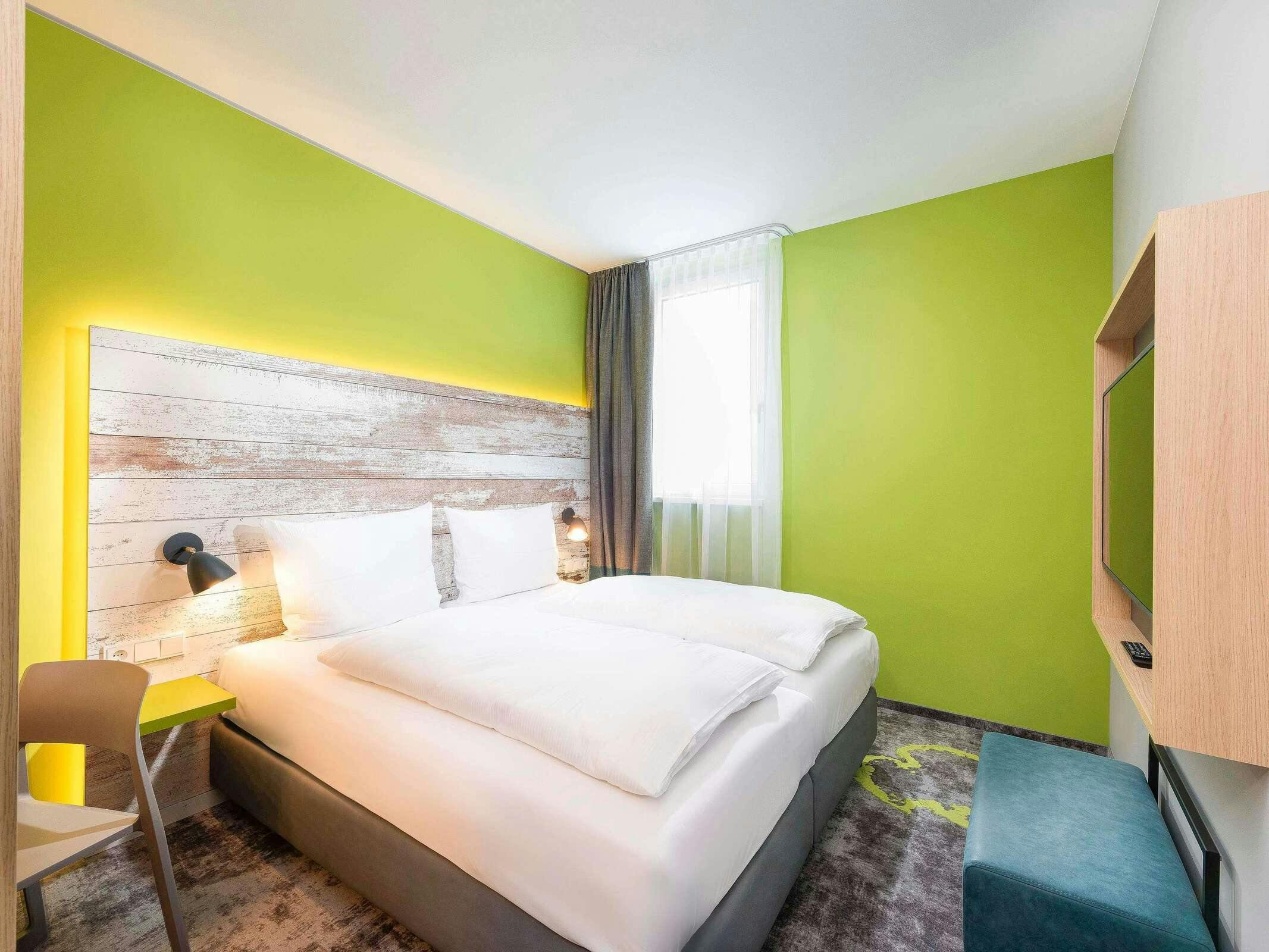 Hotel Ibis Styles Stuttgart Vaihingen photo 2