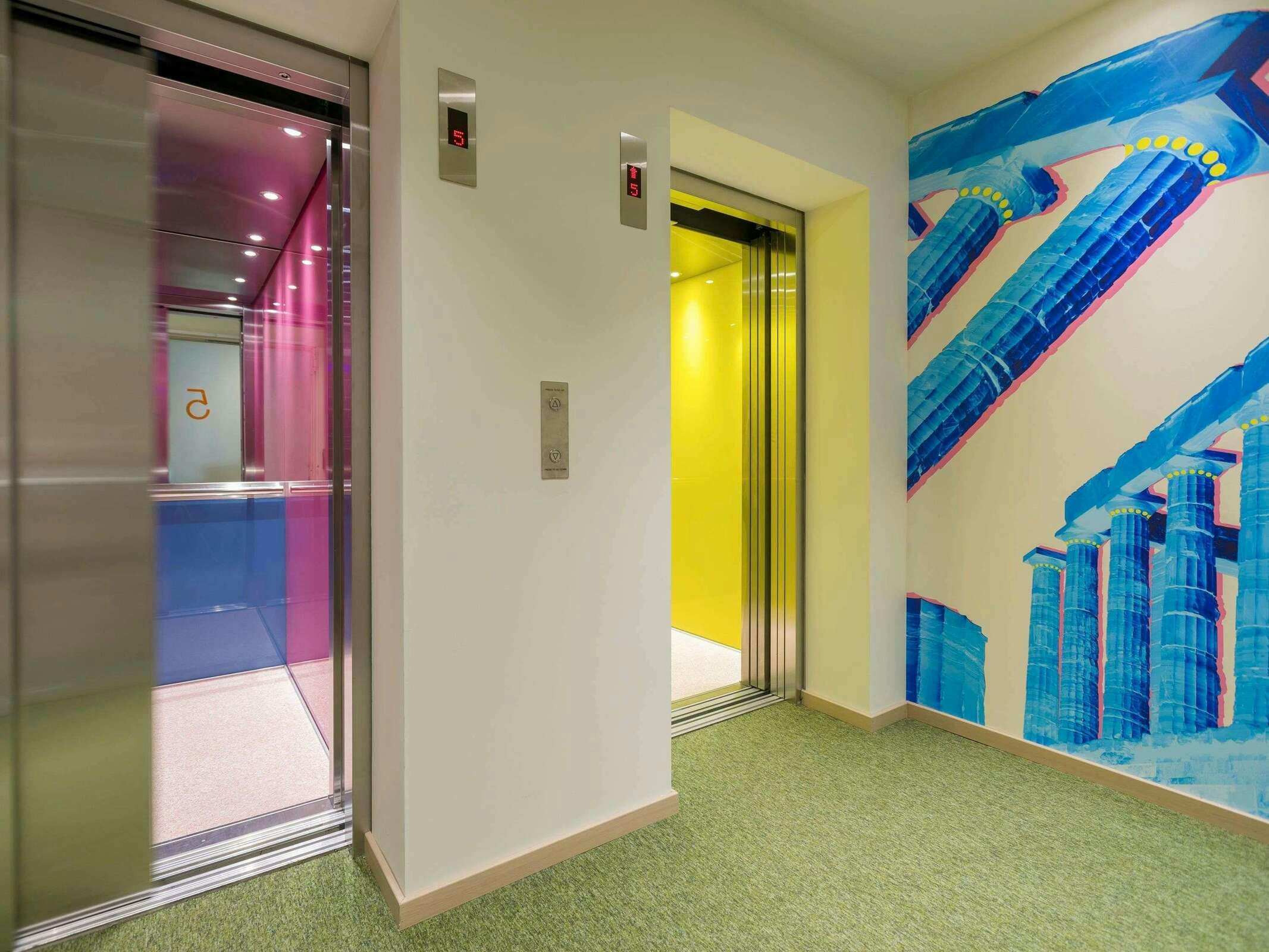 Hotel Ibis Styles Athens Routes photo 3