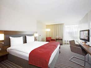 Hotel Mövenpick Hotel Zurich-Airport photo 5