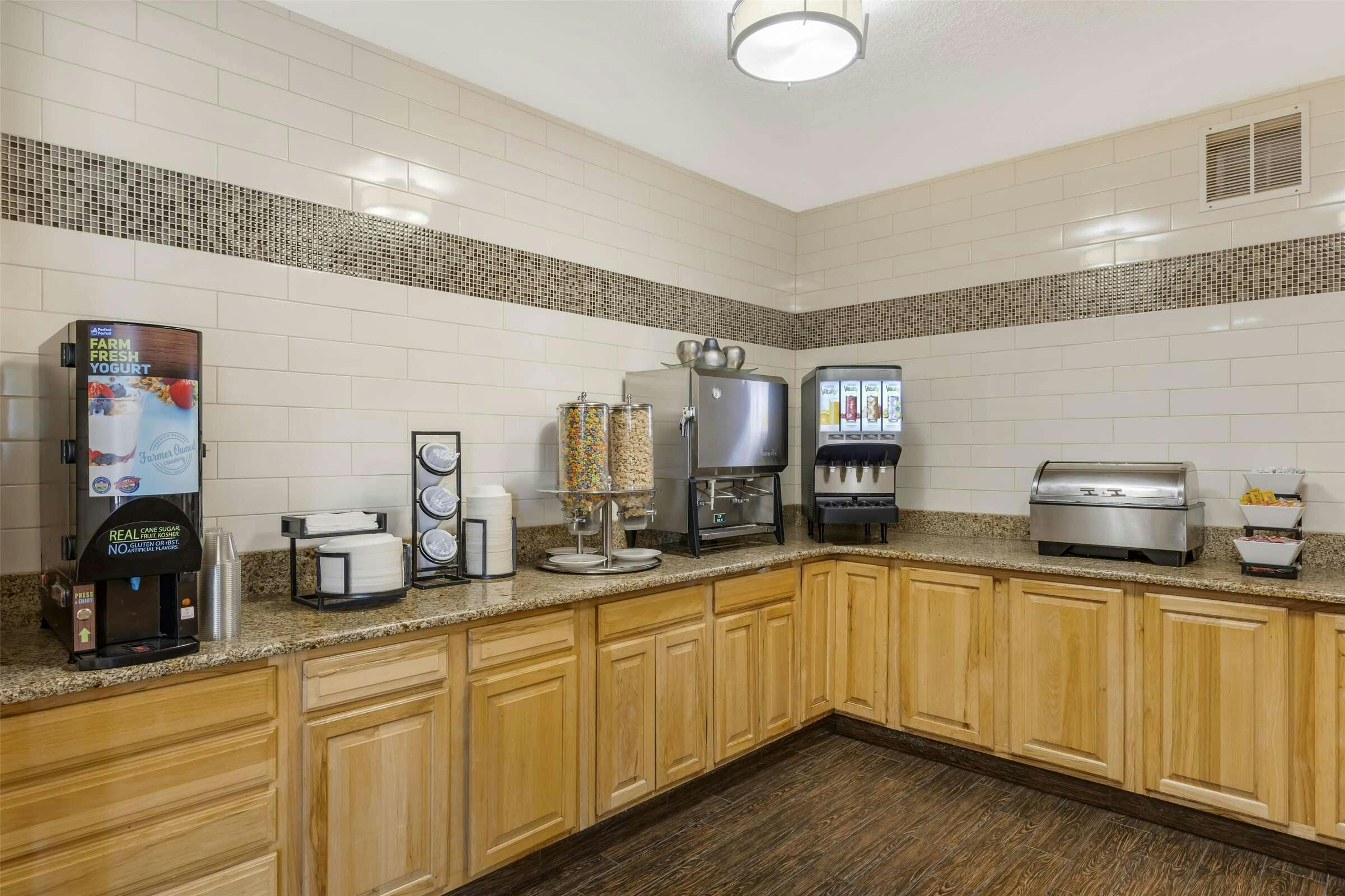 Hotel Best Western Plus Riverfront Hotel And Suites photo 4
