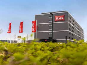 Hotel Ibis Duesseldorf Airport photo 1