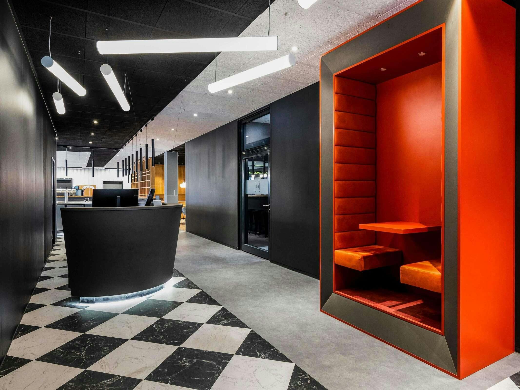 Hotel Ibis Duesseldorf Airport photo 3