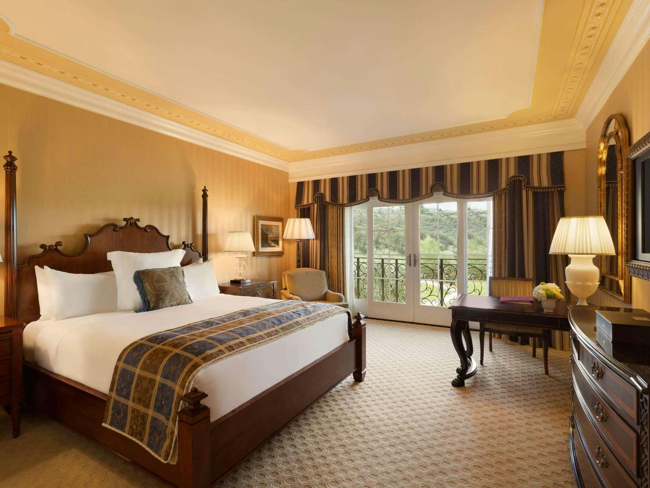 Hotel Fairmont Grand Del Mar photo 5