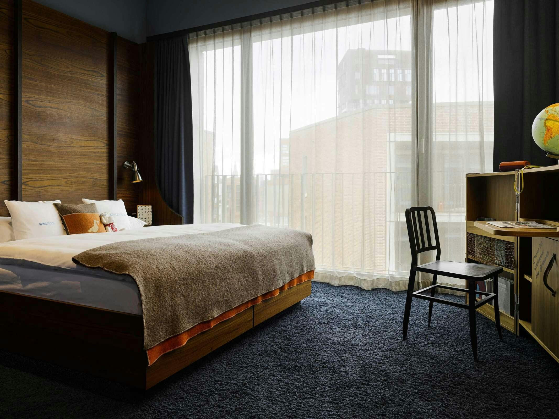 Hotel 25hours Hotel Hamburg HafenCity photo 5