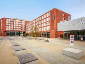 Hotel Novotel Cambridge North photo 1