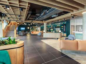 Hotel Novotel Cambridge North photo 2