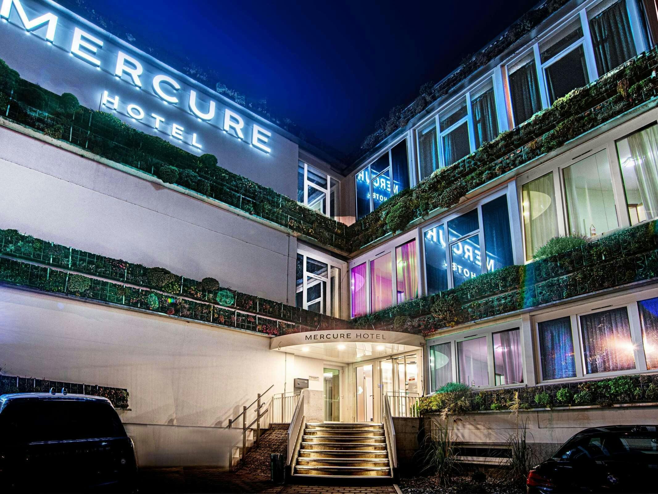 Hotel Mercure Fribourg Centre Remparts photo 1