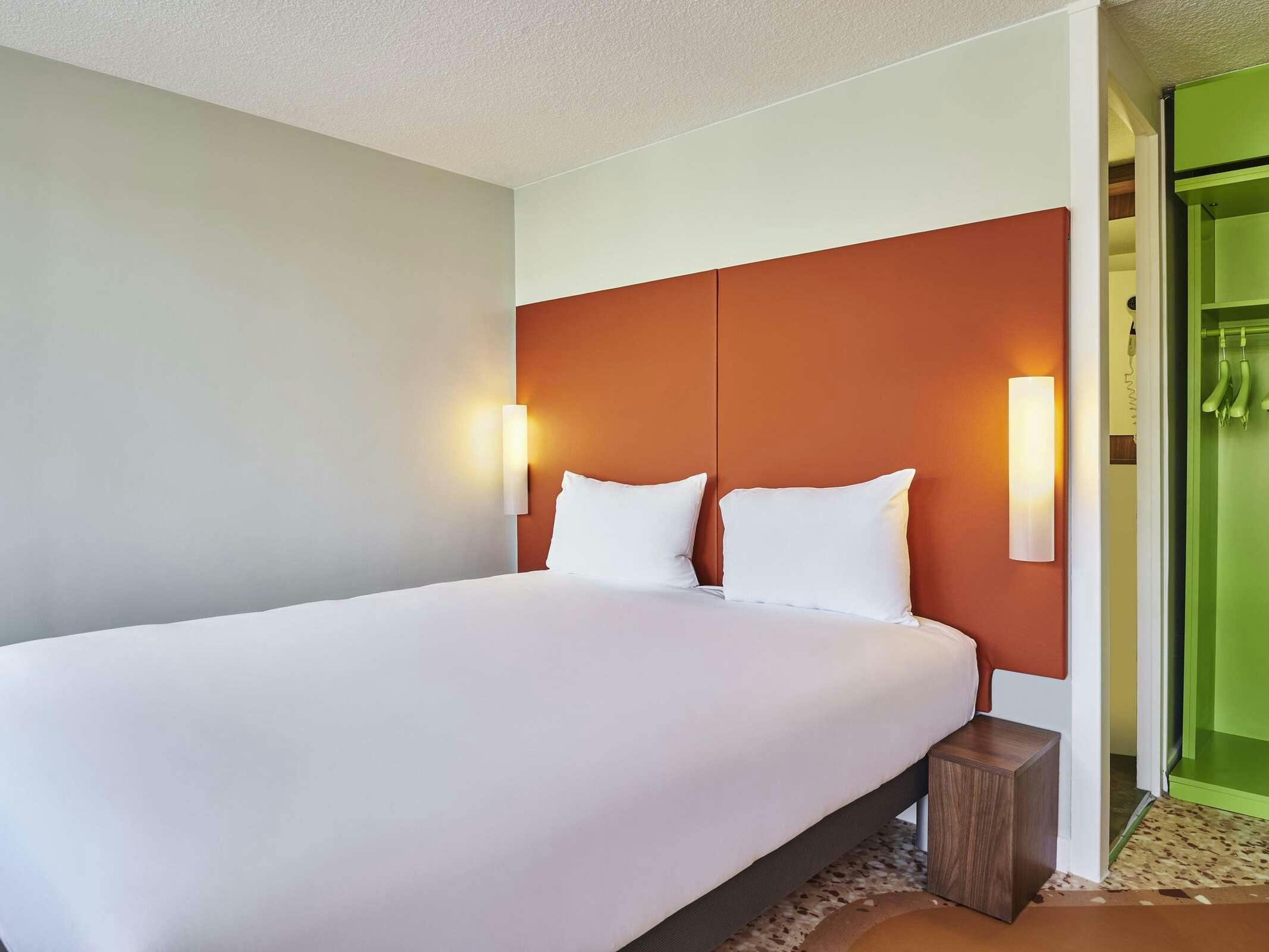 Hotel Greet Hotel Versailles Voisins Le Bretonneux photo 4