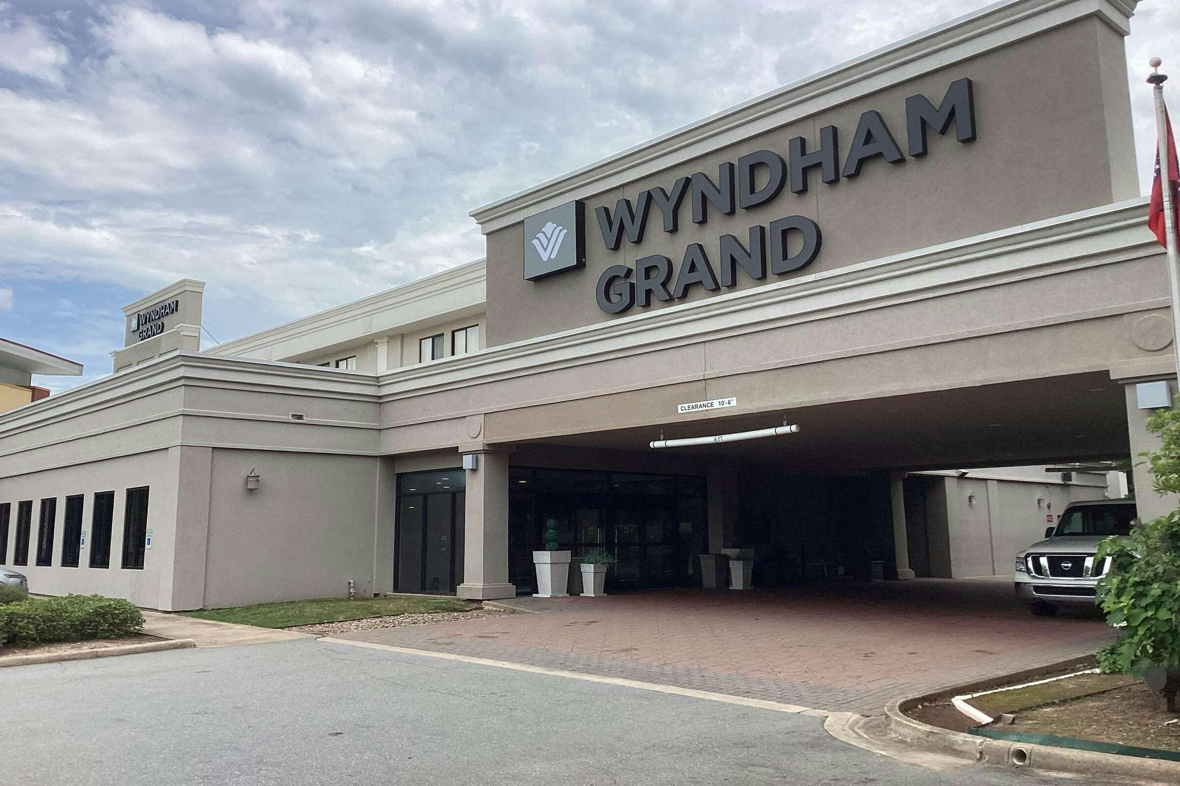 Wyndham Grand Little Rock