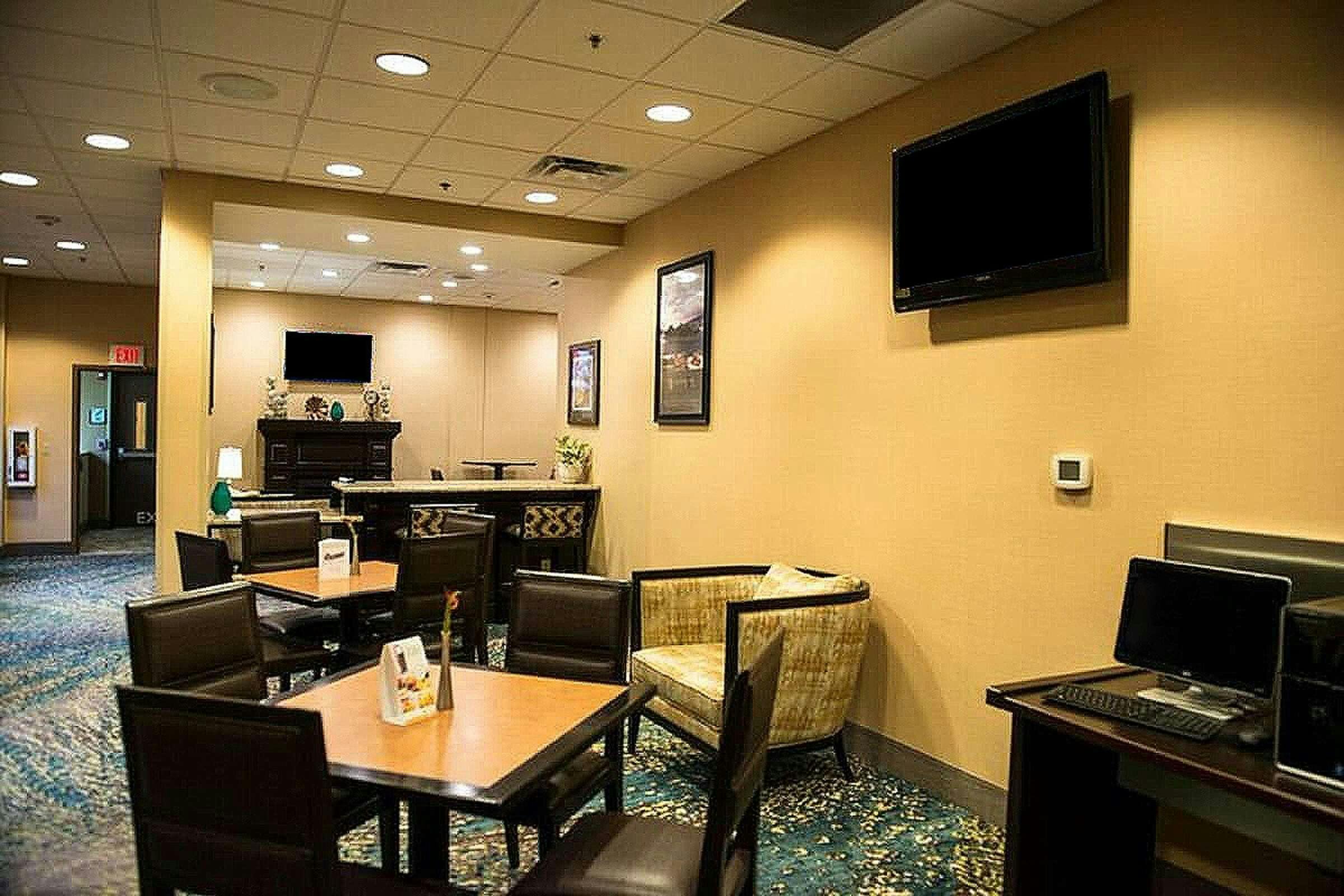Hotel Wyndham Grand Little Rock photo 2