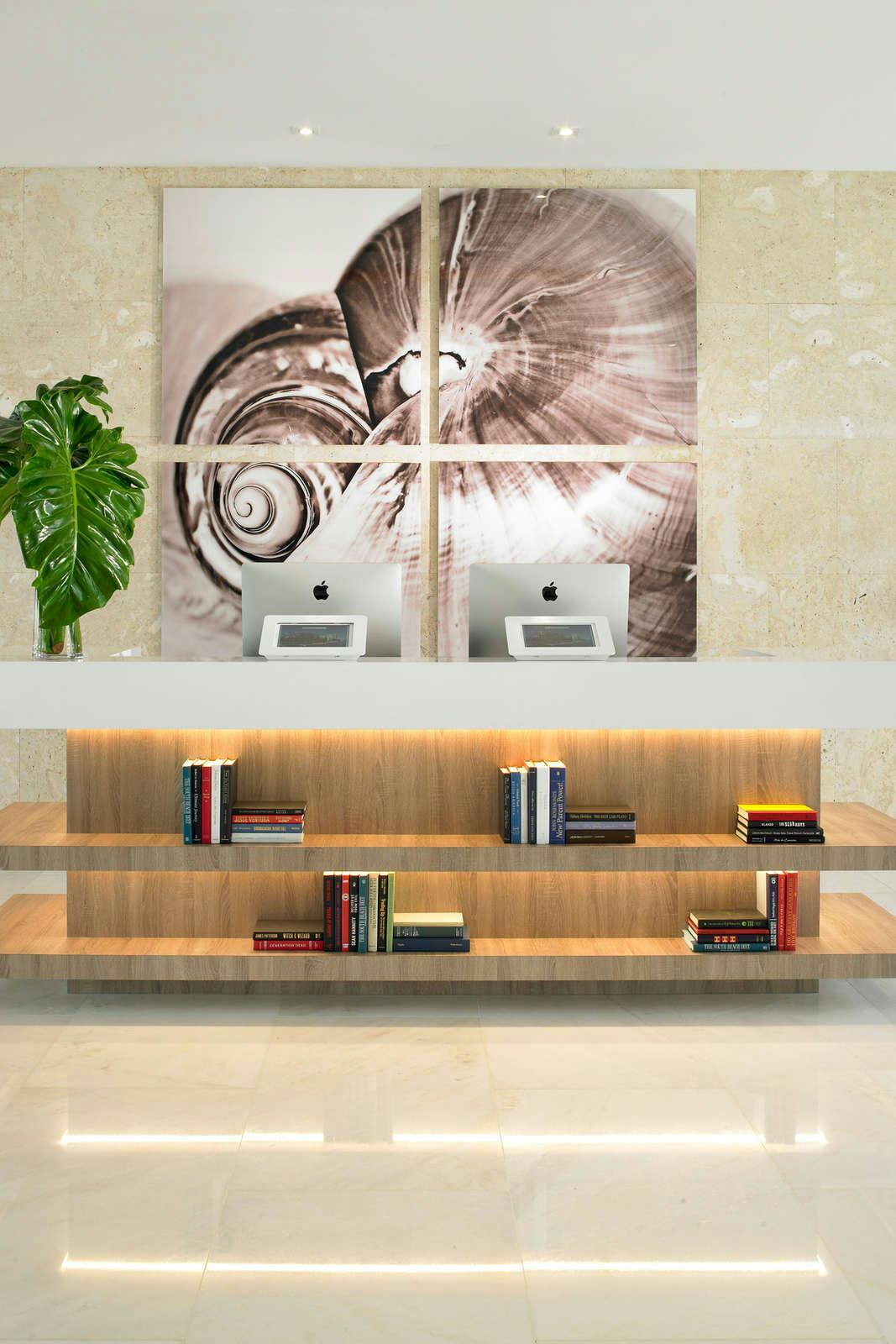 Hotel Grand Beach Hotel Bay Harbor photo 2