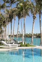 Hotel Grand Beach Hotel Bay Harbor photo 3