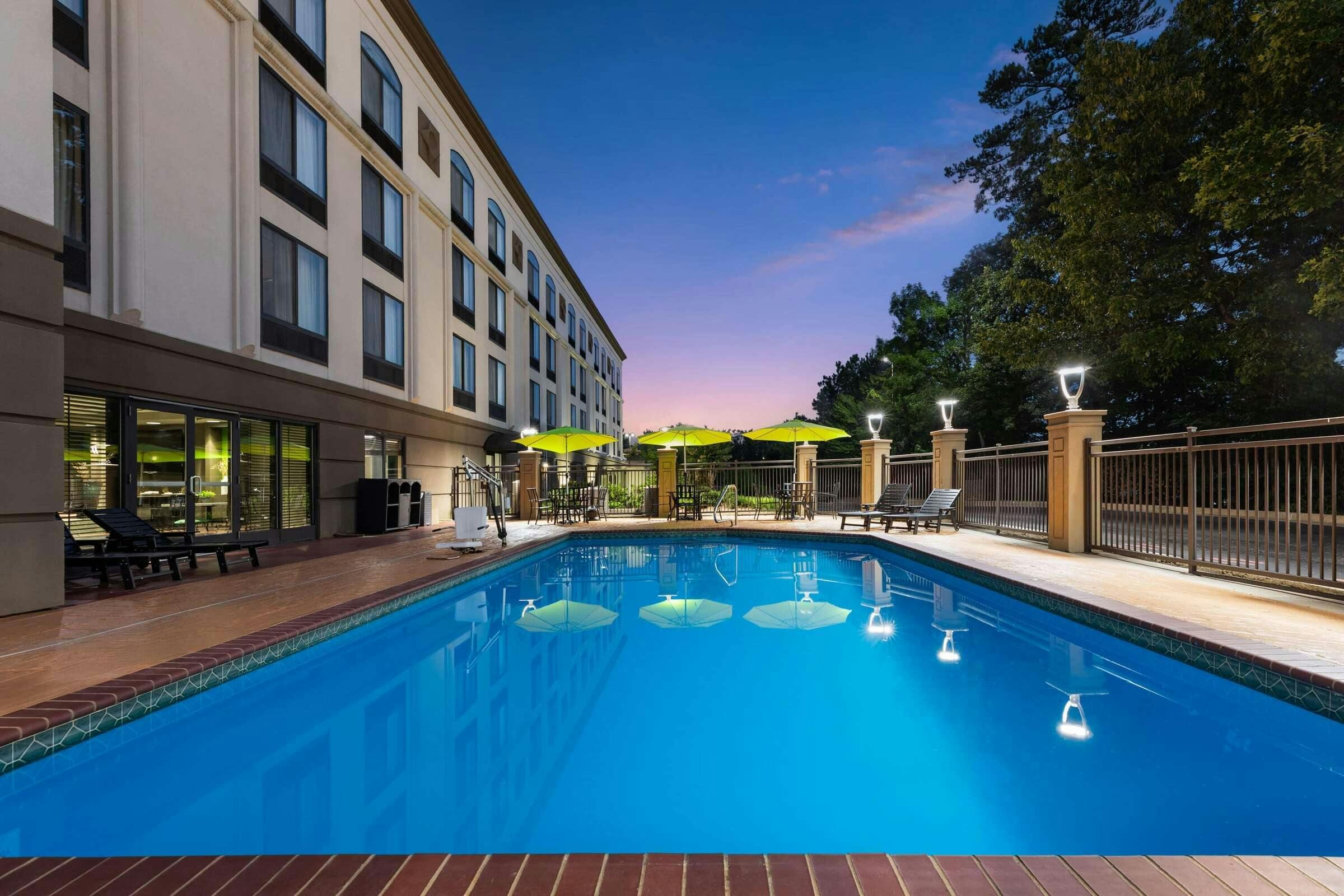 Hotel Wingate Little Rock photo 5