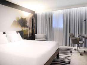 Hotel Novotel Caen Côte De Nacre photo 5
