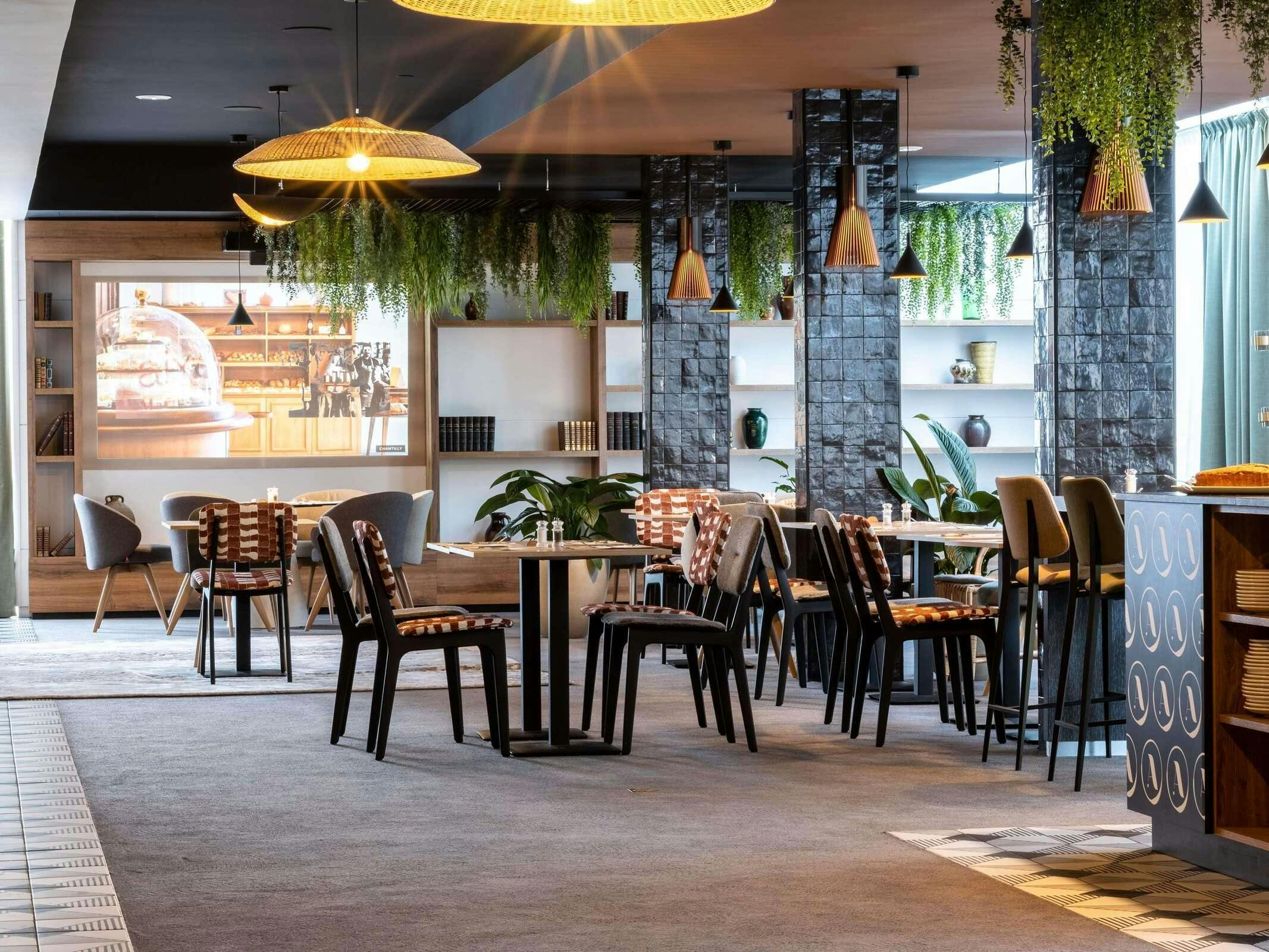 Hotel Novotel Chartres photo 3