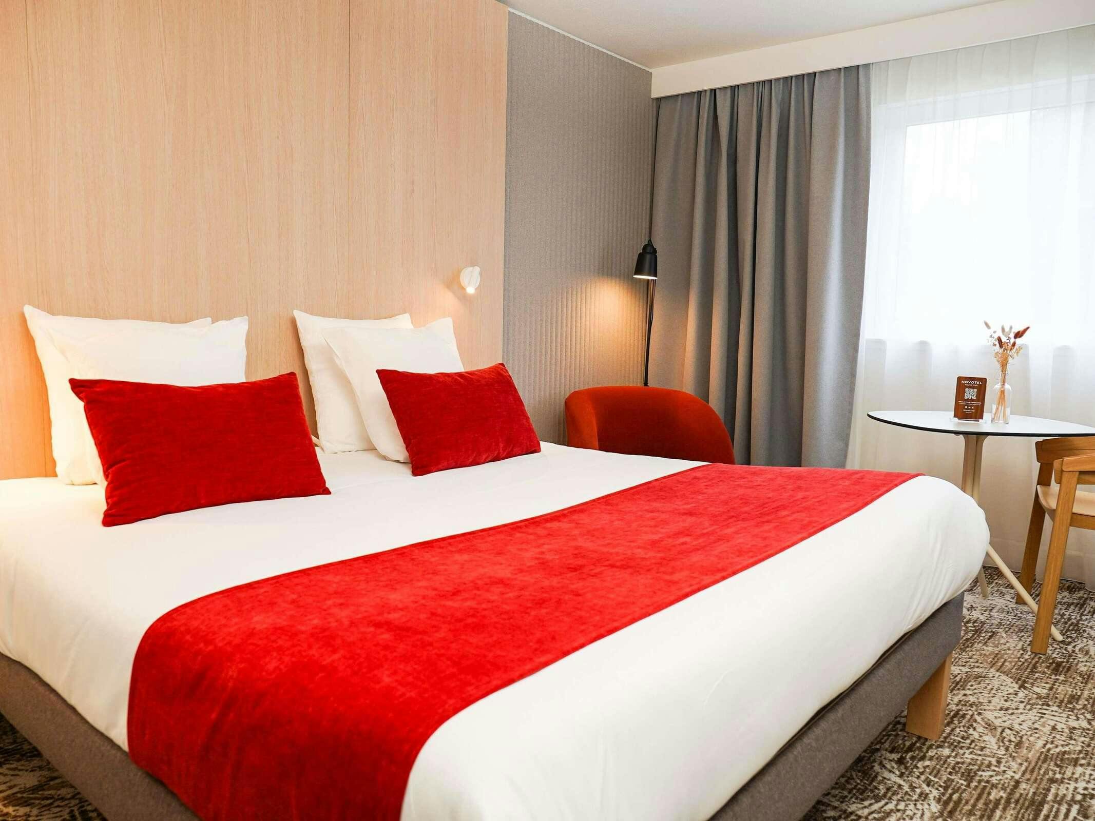 Hotel Novotel Rouen Sud Zenith Parc Expo photo 5
