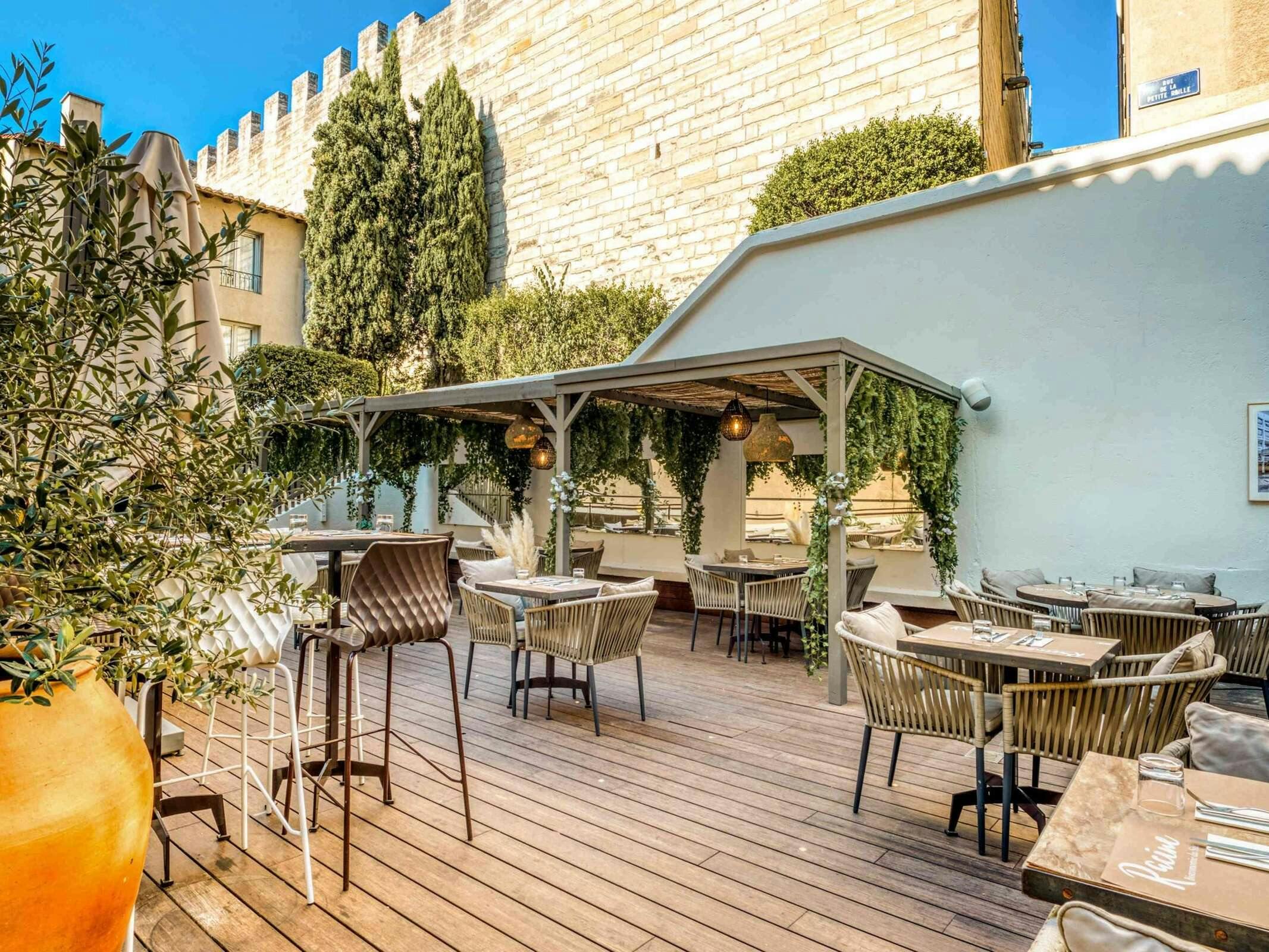 Hotel Hôtel Mercure Pont d'Avignon photo 1