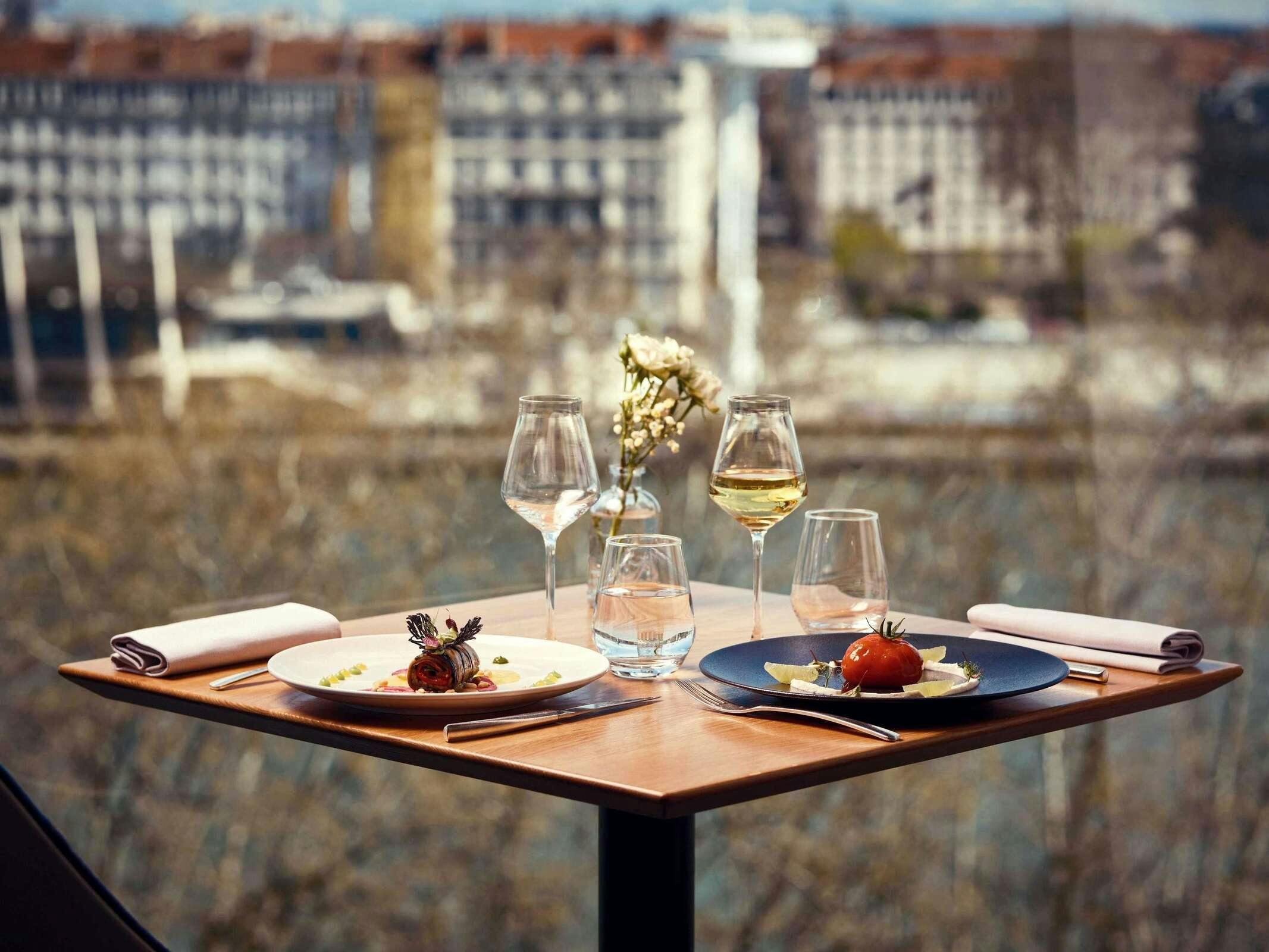 Hotel Sofitel Lyon Bellecour photo 1
