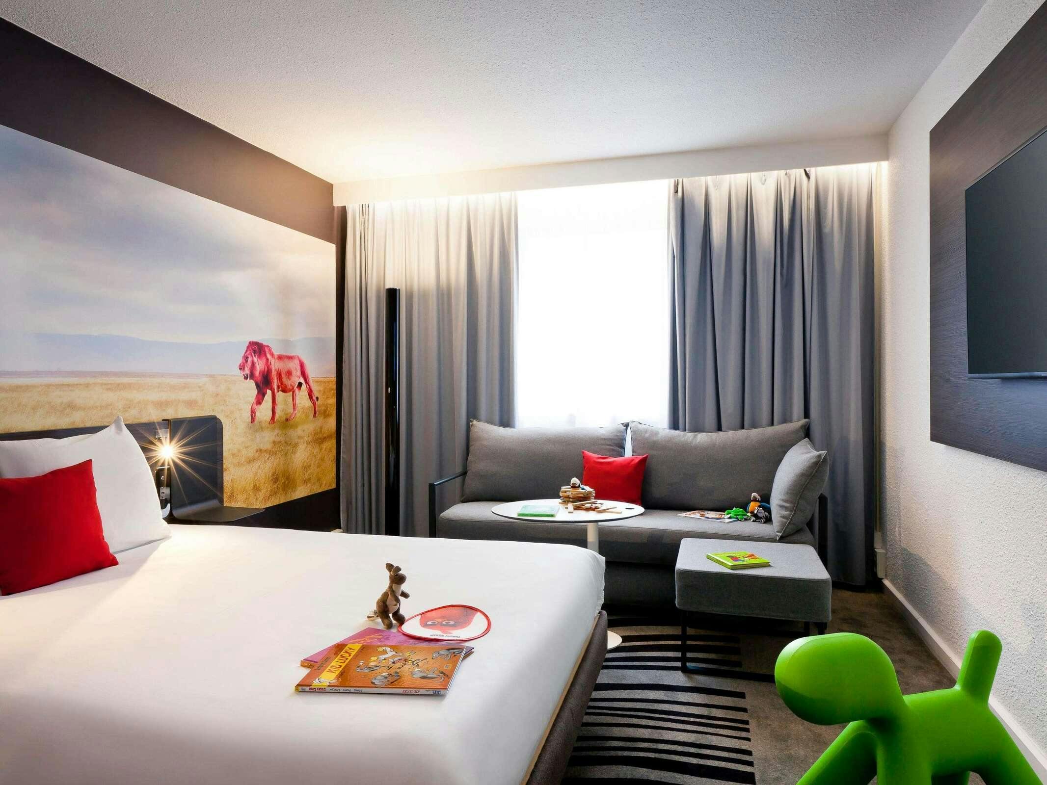 Hotel Novotel Lyon Gerland photo 4