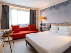 Hotel Novotel Madrid Puente De La Paz photo 3