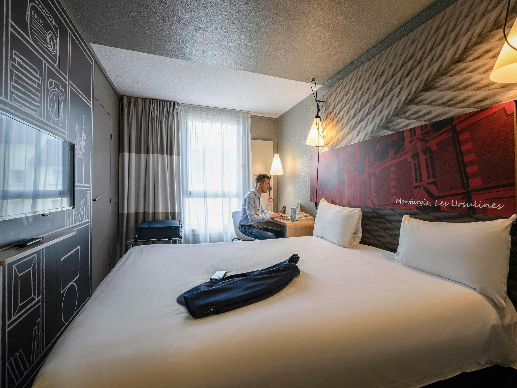 Hotel Ibis Montargis photo 2