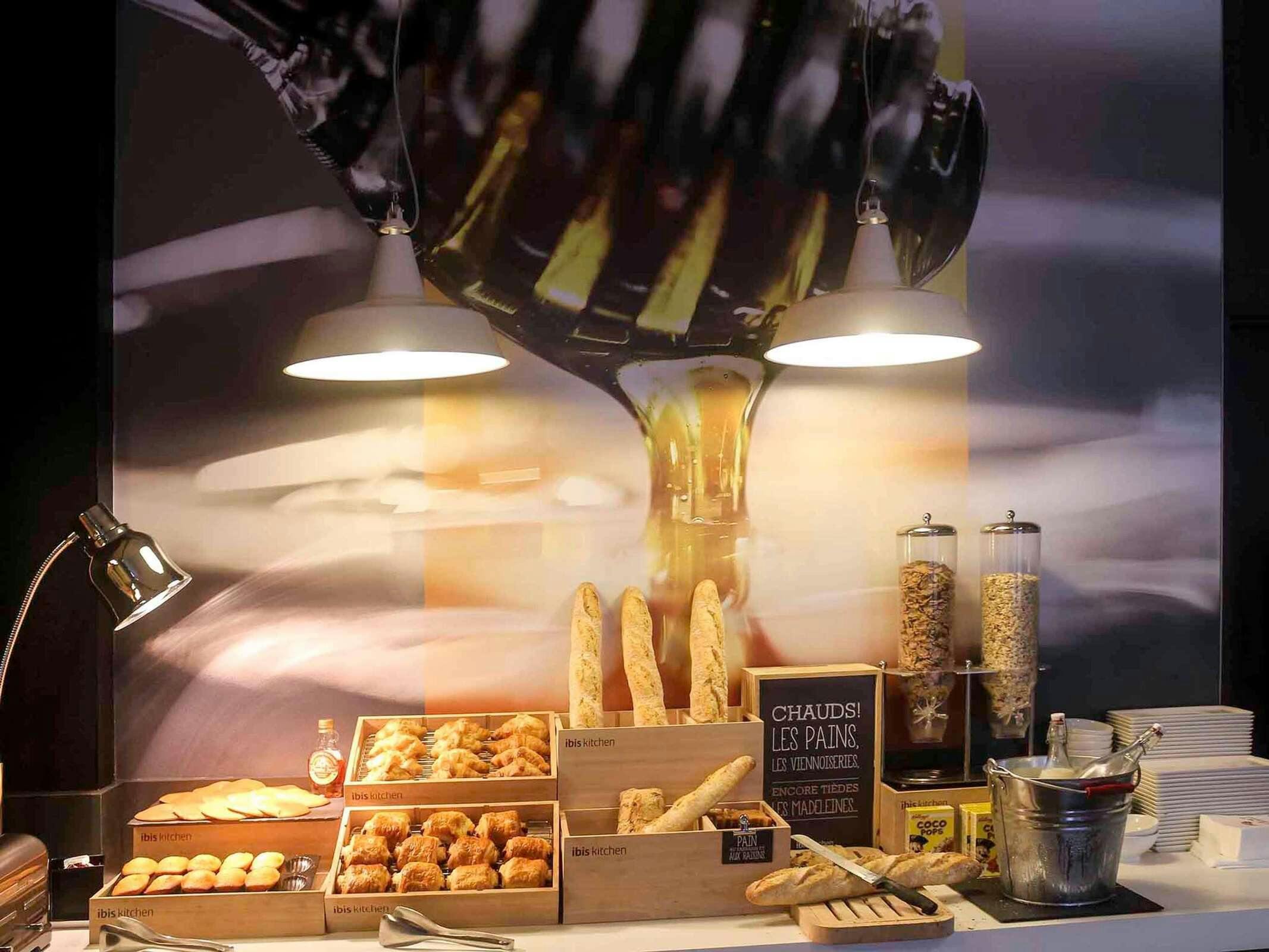 Hotel Ibis Montargis photo 4