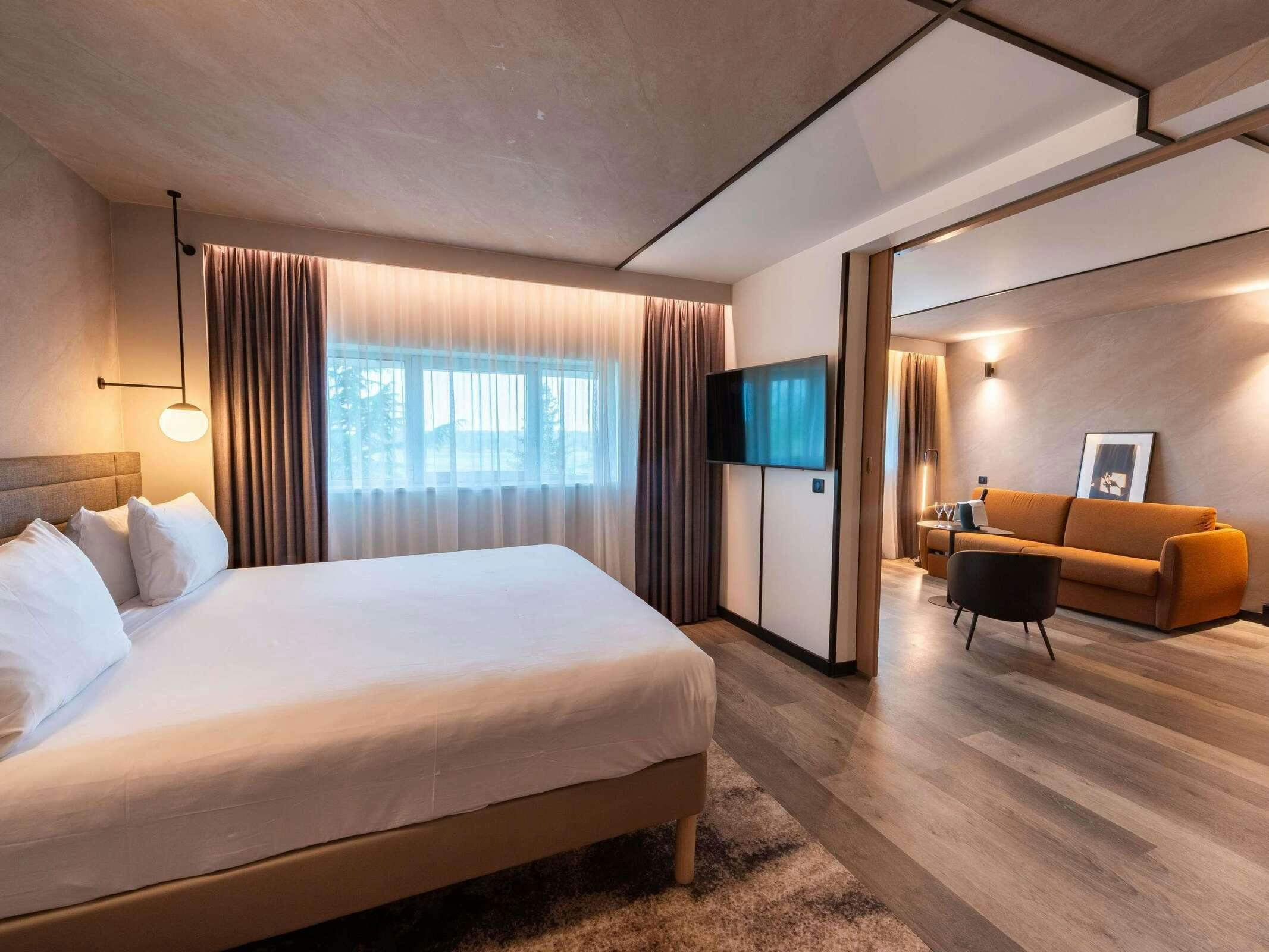 Hotel Novotel Saint Quentin En Yvelines photo 2