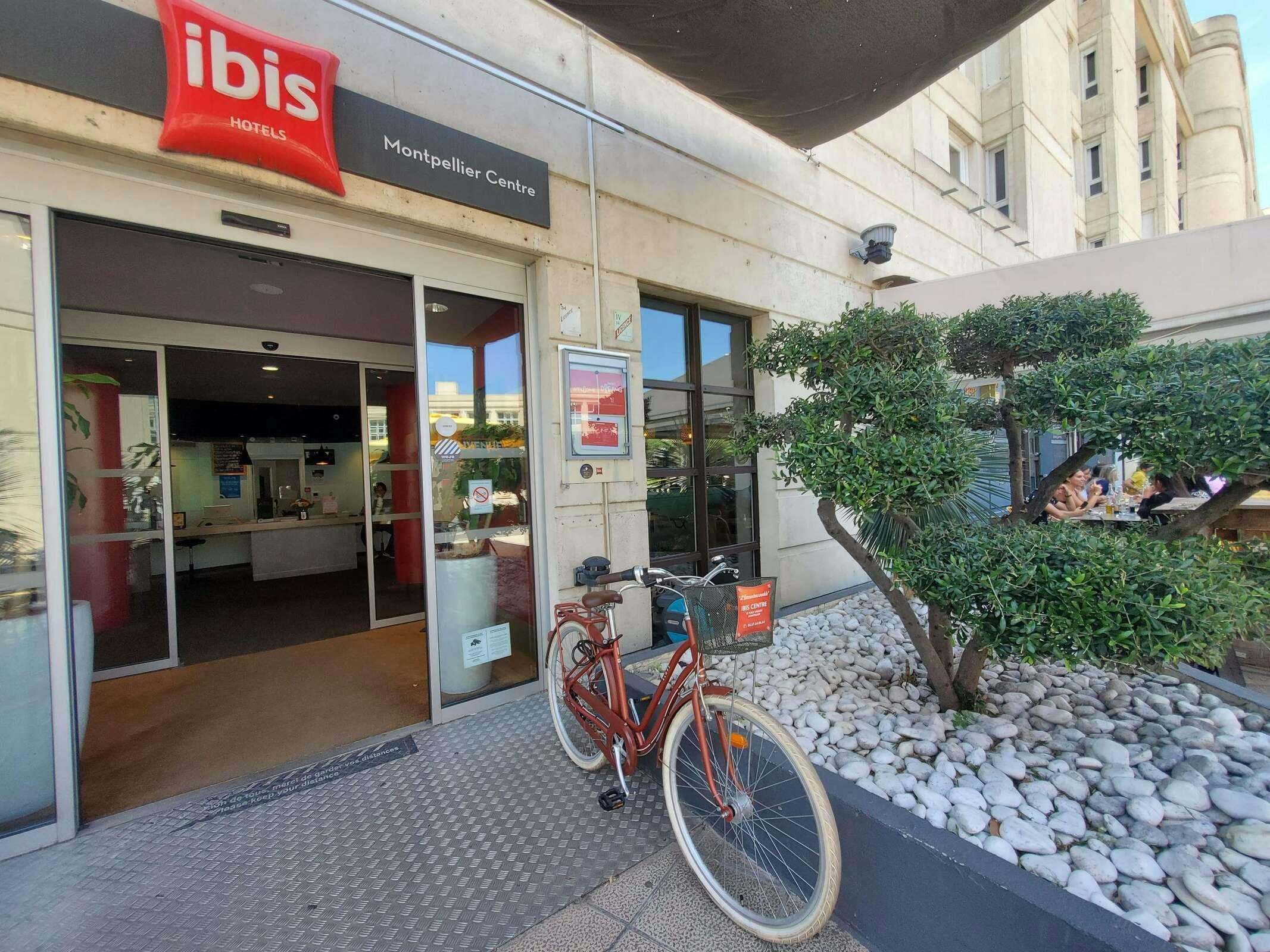 Hotel Ibis Montpellier Centre Polygone photo 2