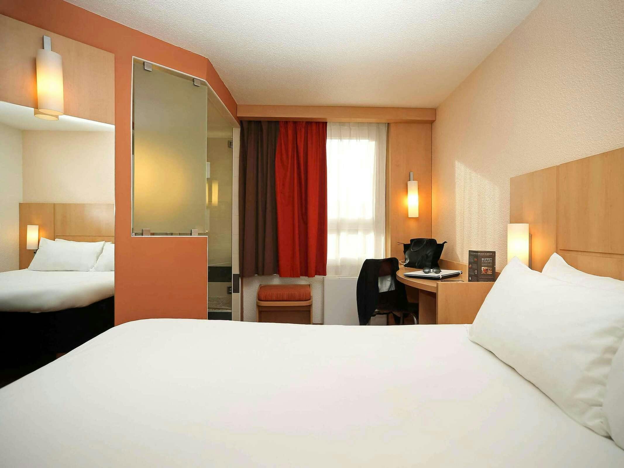 Hotel Ibis Montpellier Centre Polygone photo 5