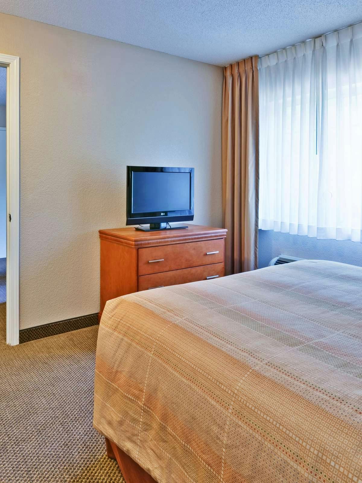 Hotel Candlewood Suites Olive Branch (Memphis Area) photo 2