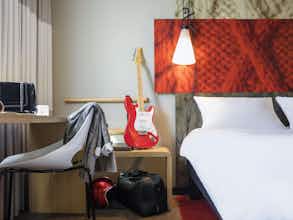 Hotel Ibis Amsterdam Centre photo 2