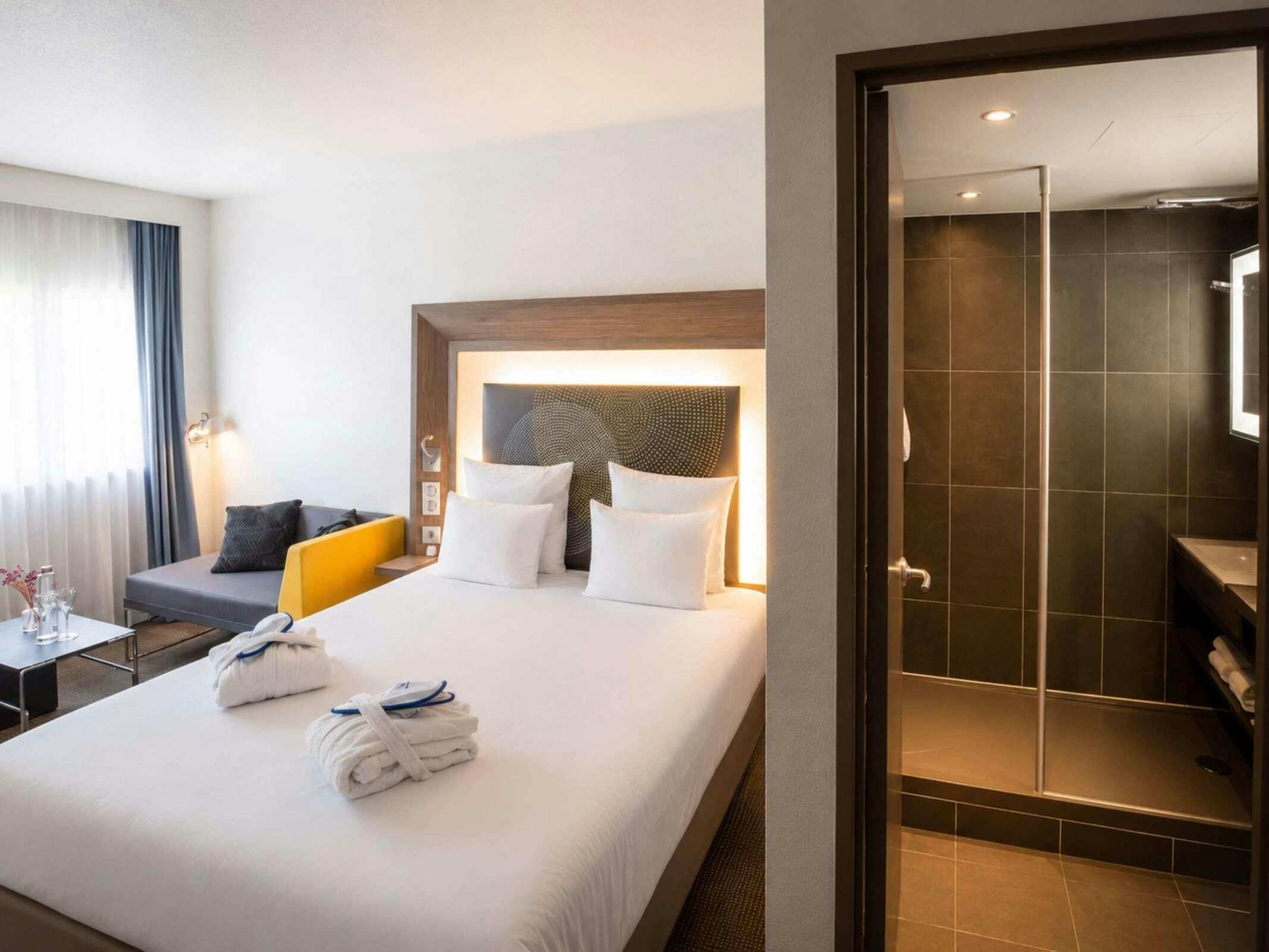 Hotel Novotel Nantes Centre Gare photo 2
