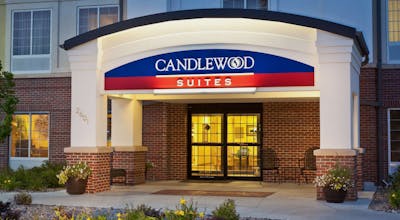 Candlewood Suites Omaha Airport