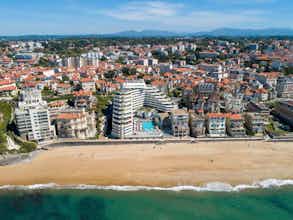 Hotel Sofitel Biarritz Le Miramar Thalassa Sea & Spa photo 3