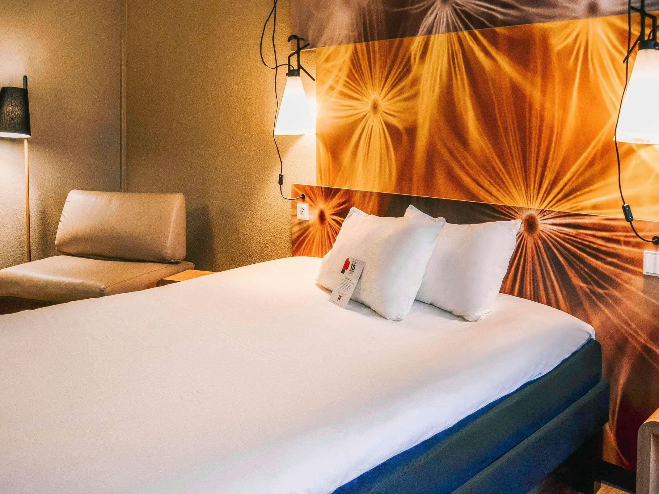 Hotel Ibis Frankfurt Airport photo 4