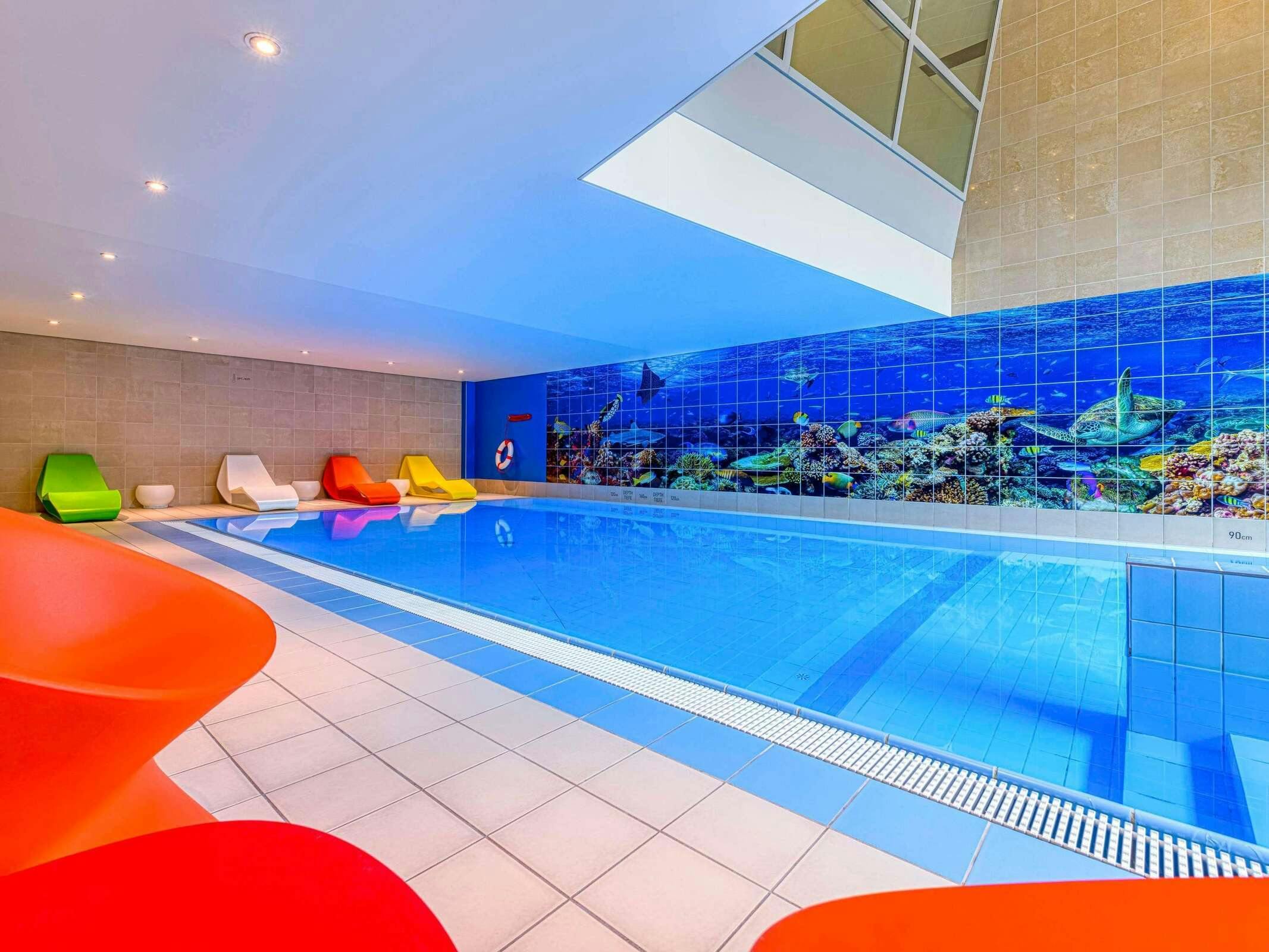 Hotel Novotel Zurich City West photo 2