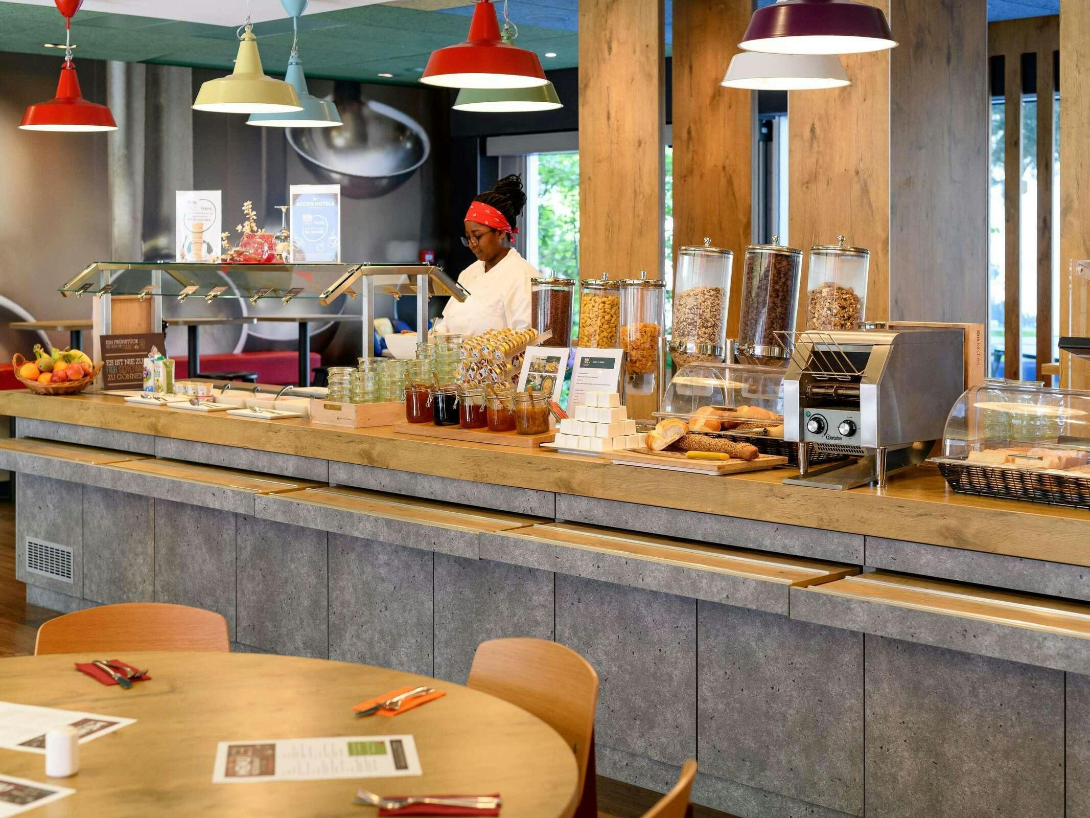 Hotel Ibis Zurich City West photo 4