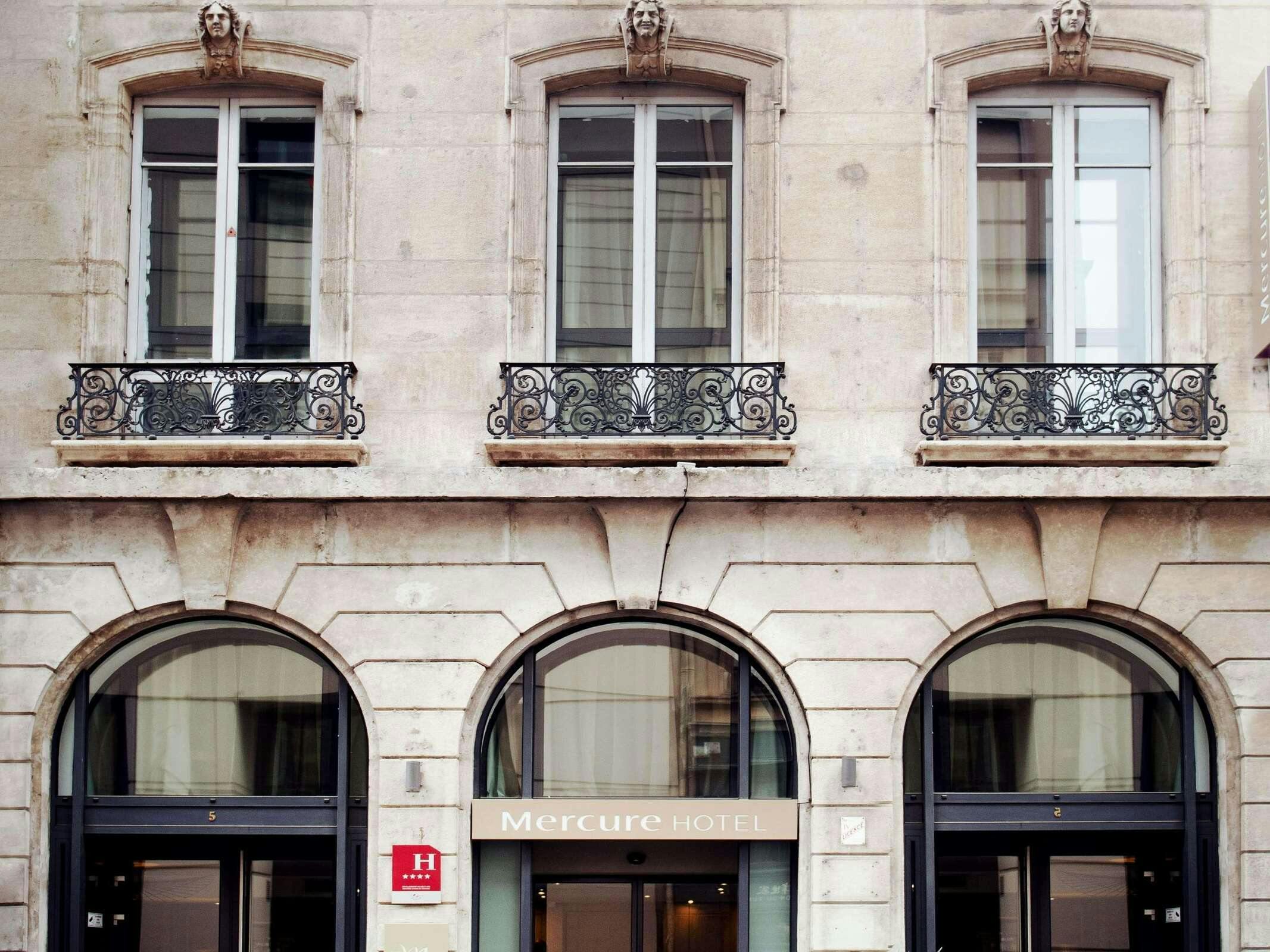 Hotel Hotel Mercure Lyon Centre Plaza Republique photo 1